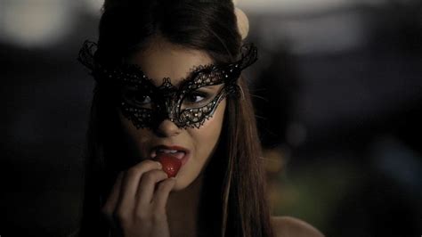 Elena vampire diaries masquerade mask